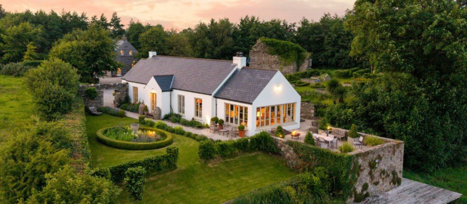 This Donegal waterfront retreat blends heritage with modern comfort