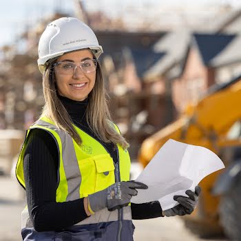 ‘It’s great to feel like I’m really making a difference’: Construction site engineer Rosilene Pinheiro