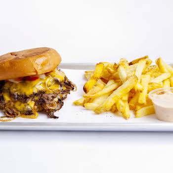 What is a smash burger, and why is it suddenly on the radar of every fast food nerd in Dublin?