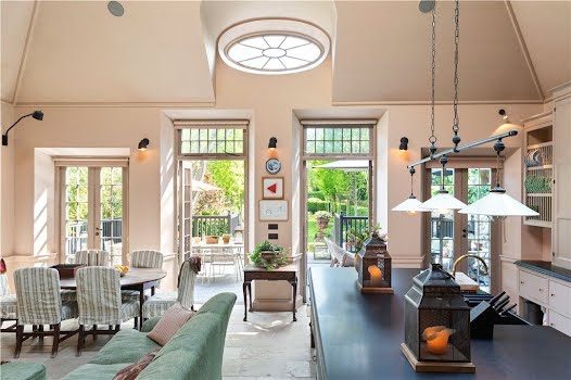 Ailesbury Road home