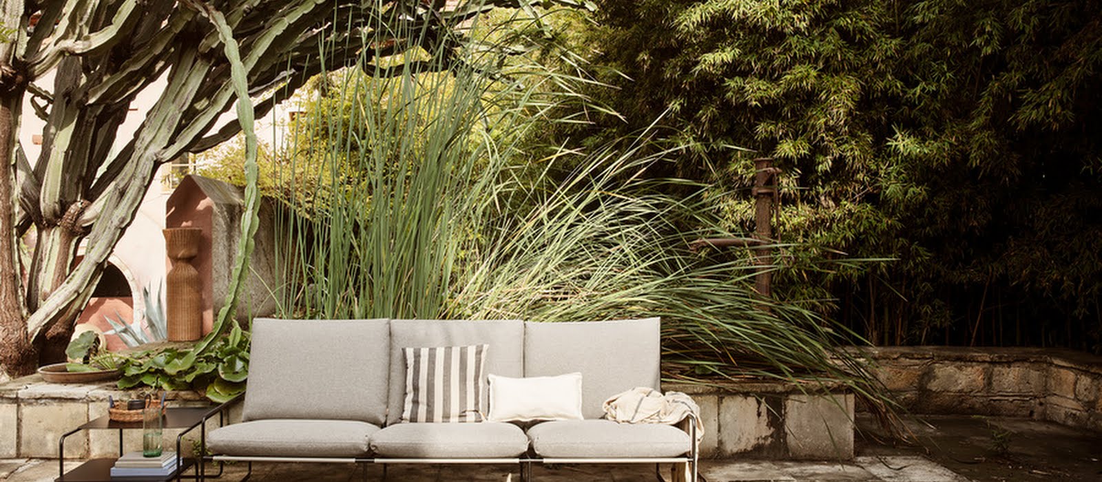 Garden accessories to blend your indoor and outdoor spaces this summer