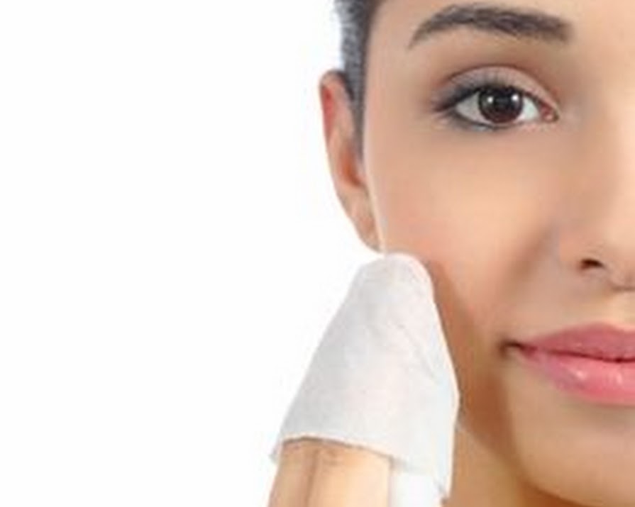 #AskEllie: The Pros and Cons of Face Wipes