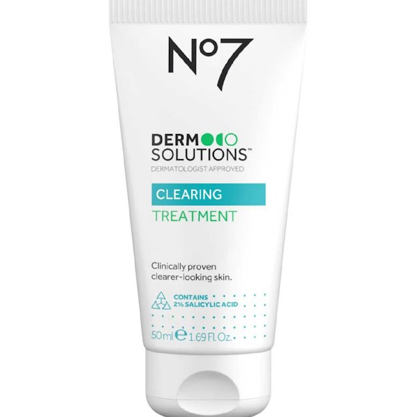 No7 Derm Solutions Clearing Treatment, €23.96
