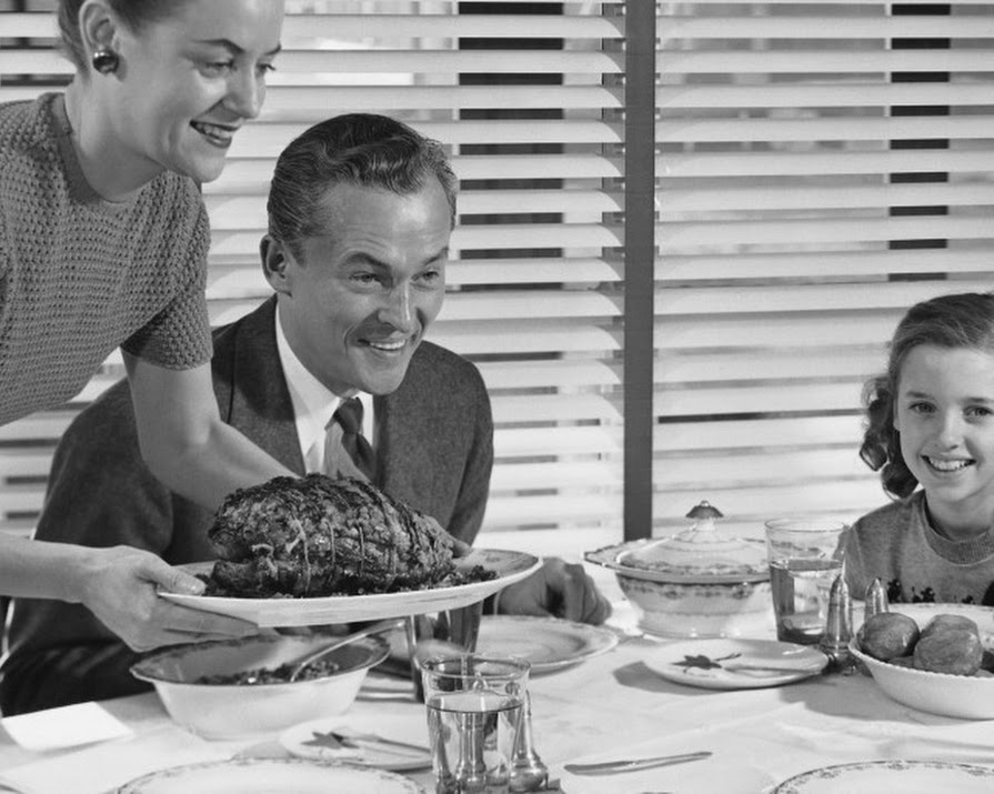 A Family That Eats Together – The Importance Of A Sit-Down Meal