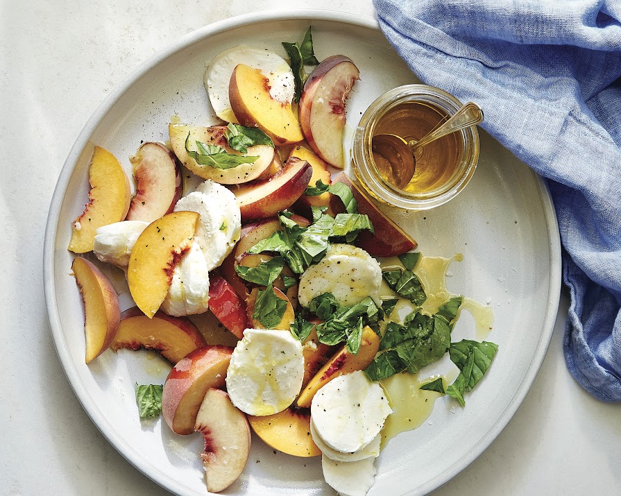 The perfect sunny day salad: Peach Caprese