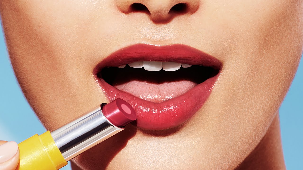 L'Occitane launches new 'natural lip' make-up collection | IMAGE.ie