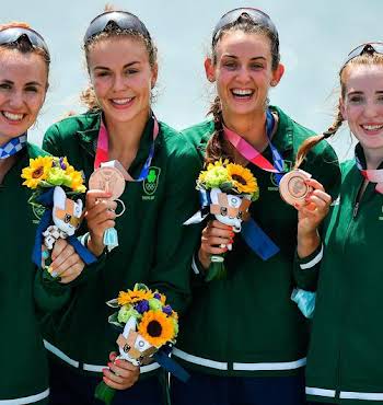 Irish womens rowers