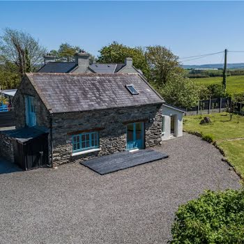 This picture-perfect West Cork cottage is on the market for €325,000