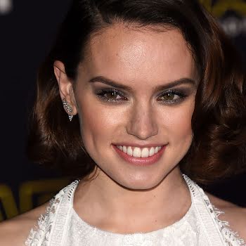 Daisy Ridley Opens Up About Endometriosis Struggle