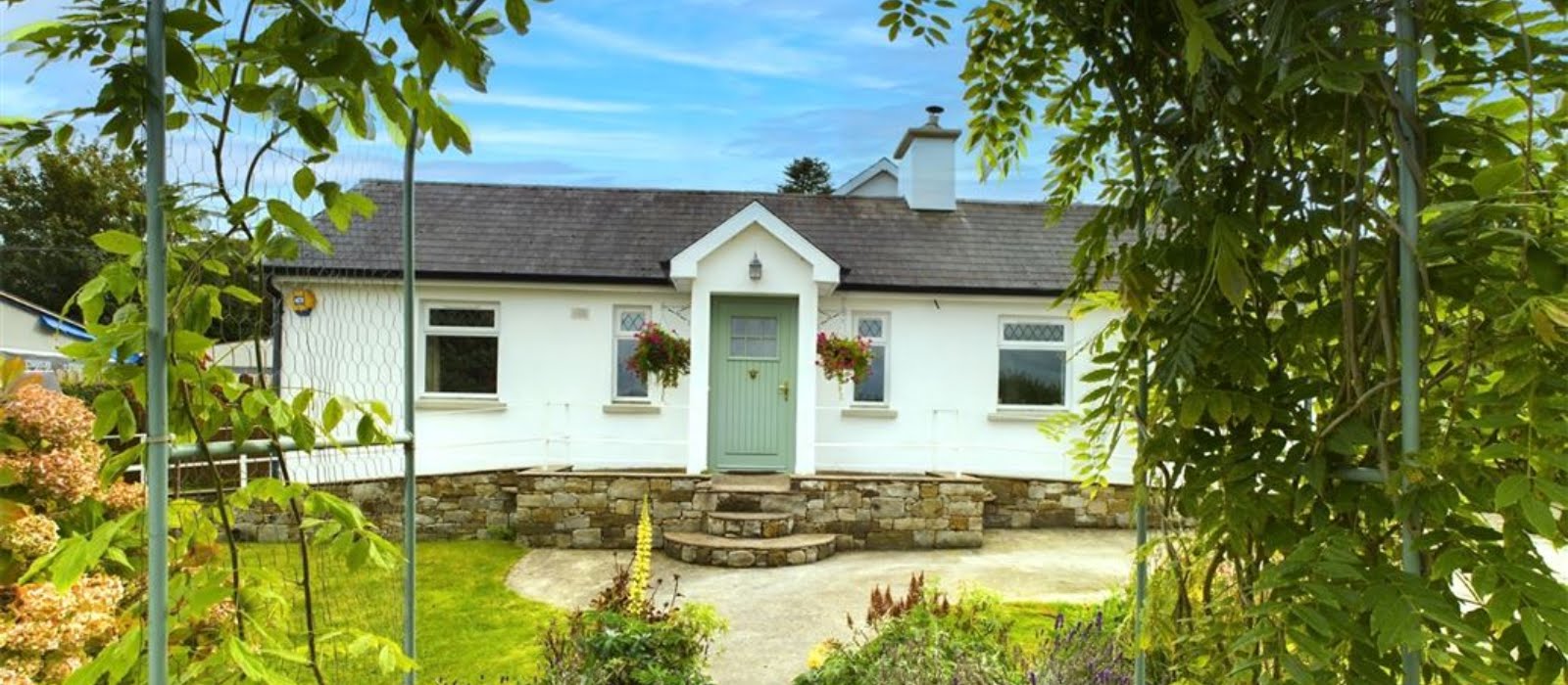 This cosy Kilkenny cottage is on the market for €260,000