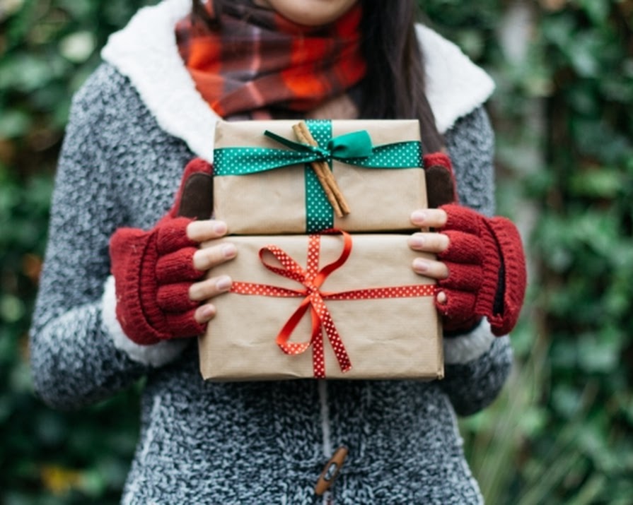 Get Savings Savvy By Gifting Money This Christmas