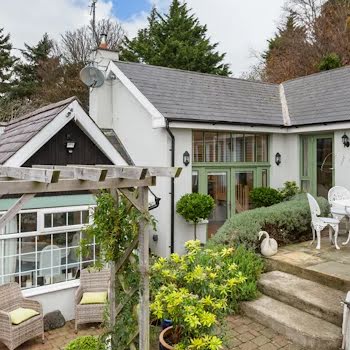 This modern Wicklow cottage is full of cosy touches and warm furnishings