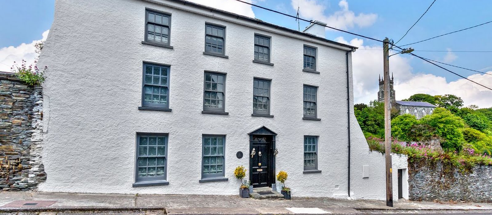 This West Cork seaside home with a luxe interior is on the market for €895,000