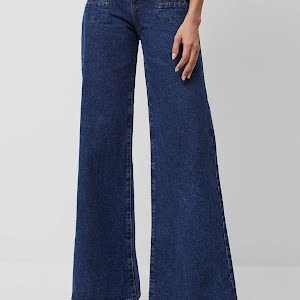 bootcut jeans