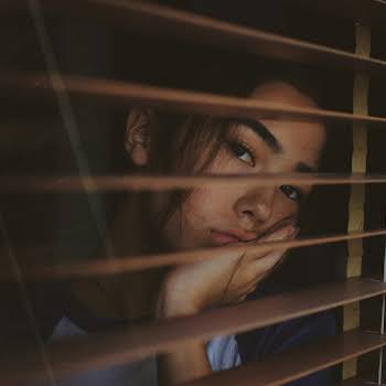 The importance of being sad, according to a therapist