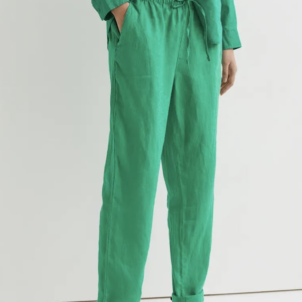 Linen Joggers in Green, €14, H&M