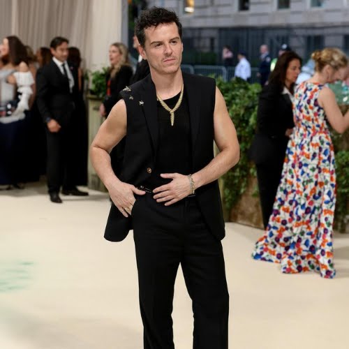 Andrew Scott in Versace