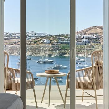 Where to stay, eat and party in Mykonos