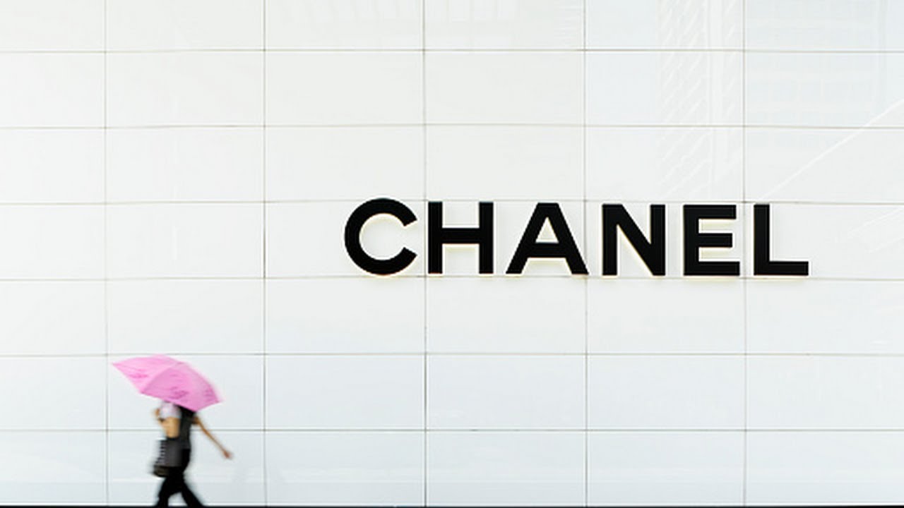 Fact: A Chanel Bag Is A Better Investment Than A House - Grazia