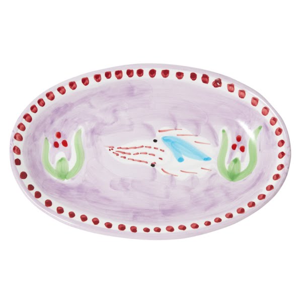Oval squid plate, €26, Smallable