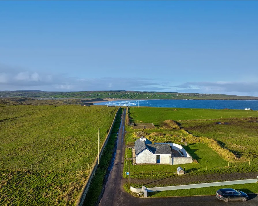This cosy cottage along the Wild Atlantic Way is on the market for €165,000