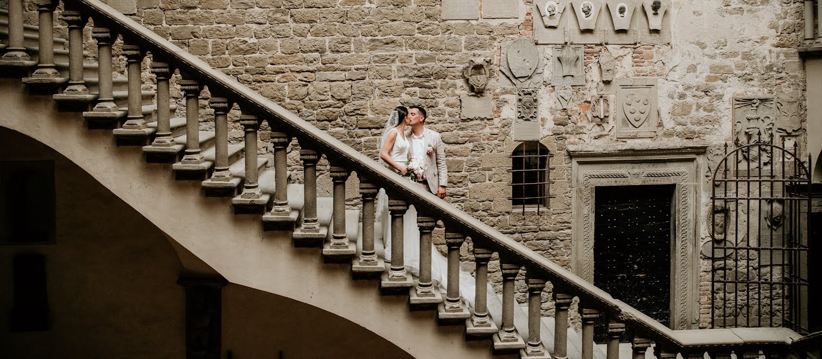 Real Weddings: Tabitha of La Bougie ties the knot in a dreamy Tuscan ceremony