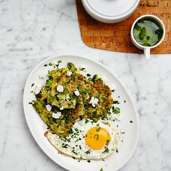 Healthy brunch inspo: Green fritters with goat’s cheese and egg