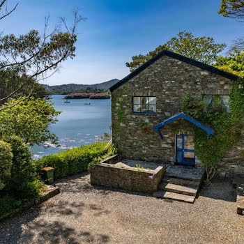 This incredible waterfront home in West Cork is on the market for €1.1 million