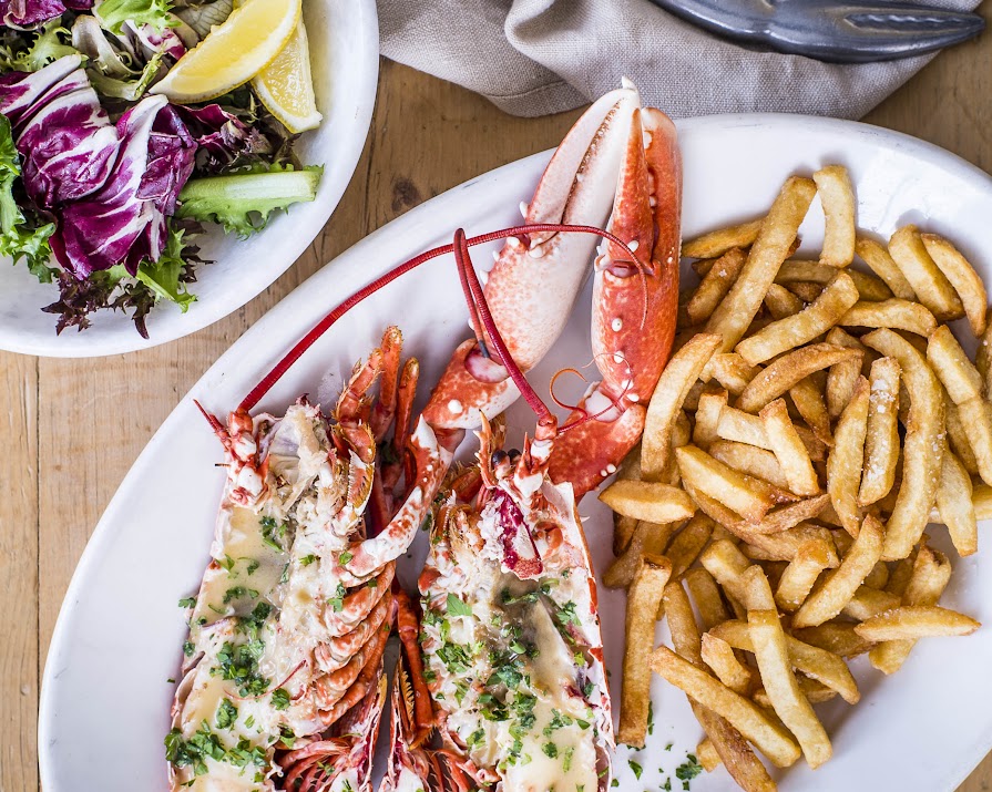 Make these grilled lobsters with chips before summer’s over