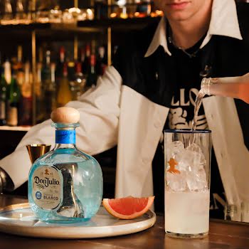 Cocktail Club: This bright and refreshing cocktail is the perfect after-work drink