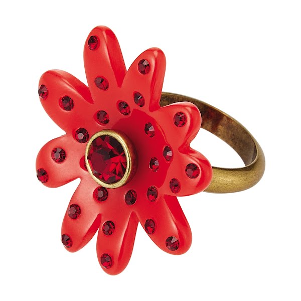 Red flower ring, €34.99
