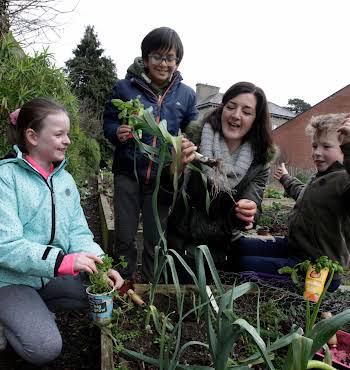 growing vegetables with kids