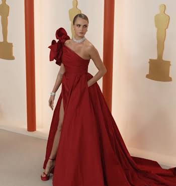 Cara Delevingne at the Oscars