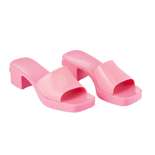Pink jelly mules, €34.99