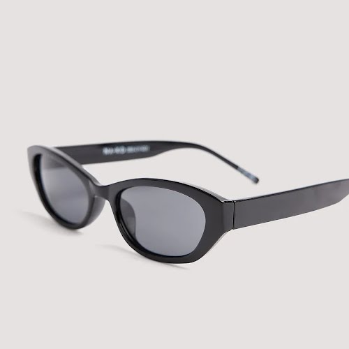 Wide Drop Shape Retro Sunglasses, €19.95, NA-KD