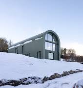 This barn-inspired Wicklow home conceals a sleek, modern interior