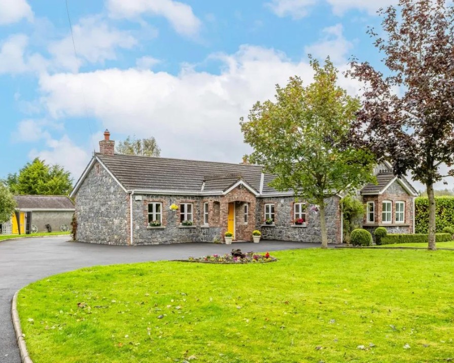 This Kildare cottage, complete with a paddock and stables, is on sale for €410,000