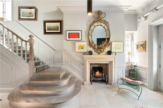Ailesbury Road home