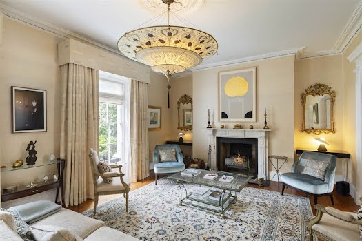 Regency home