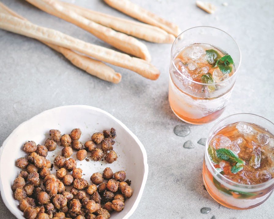 These crunchy spiced chickpeas are our new favourite snack