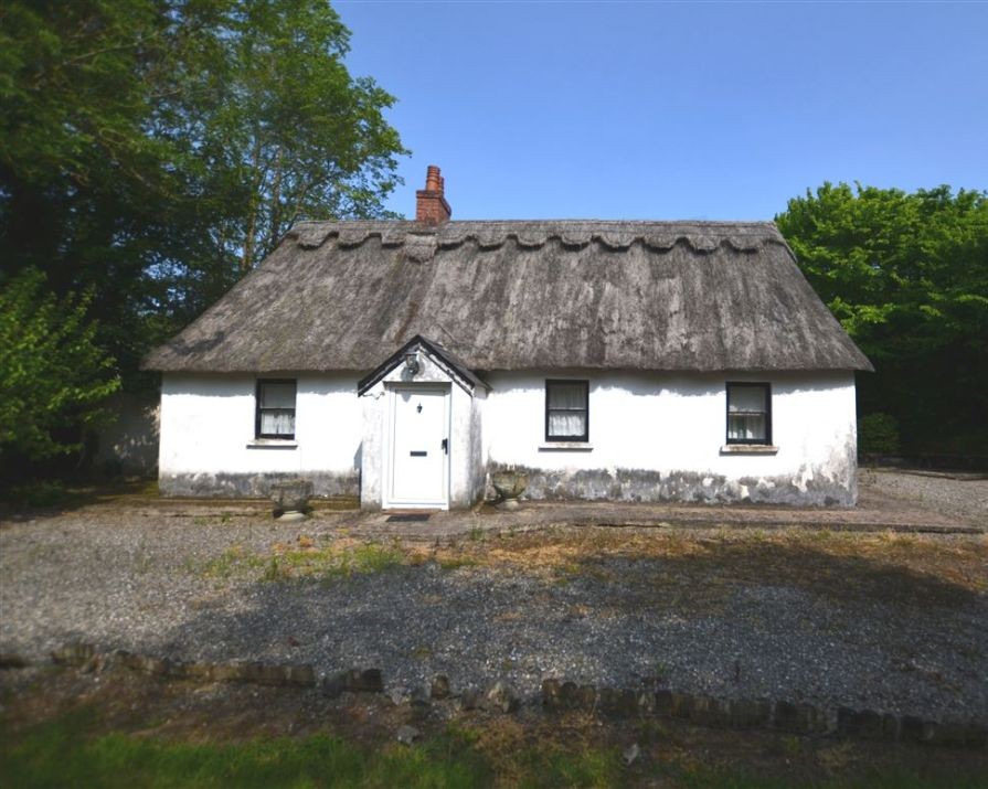 This thatched countryside cottage in Co. Wexford is on the market for €150,000