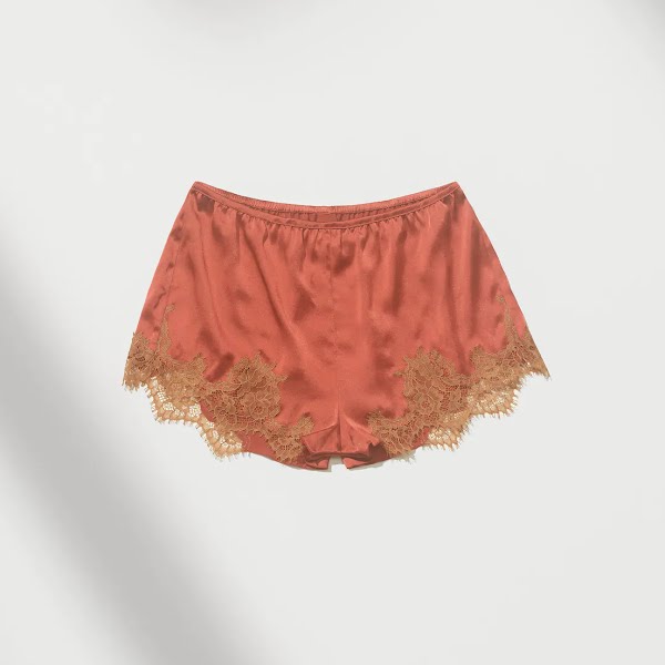 Silke shorts, €49.95, Zara