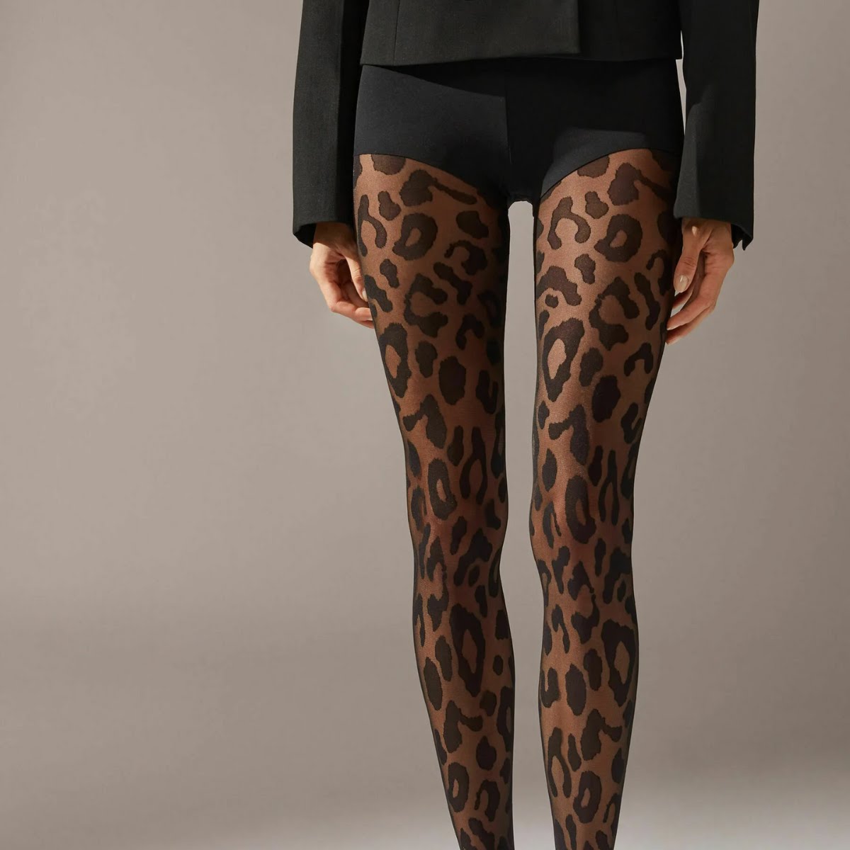 Calzedonia 30 Denier Tights in Schwarz Black, €17.95