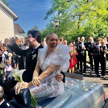 Chloë Sevigny just had the coolest wedding of all time