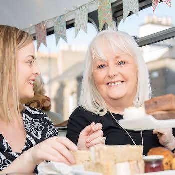 ‘I loved it’: Afternoon tea on a bus is a must for mother-daughter dates
