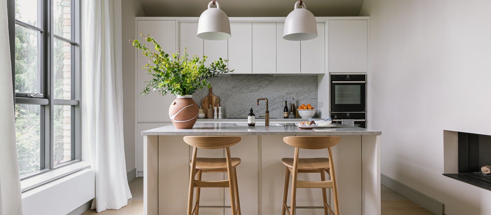 This Ranelagh mews home has been infused with a soft, serene palette