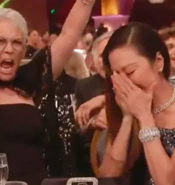 Jamie Lee Curtis celebrating Michelle Yeoh’s Golden Globes win