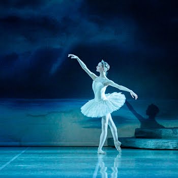 Estonian National Ballet Swan Lake Odette 1, Photo Credit Ru?nno Lahesoo