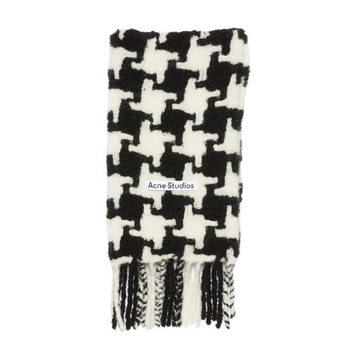 Houndstooth Scarf, €290