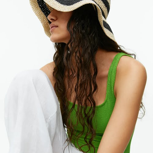 1/4favourites.icon.add.accessibility Crochet Straw Hat, €49, Arket